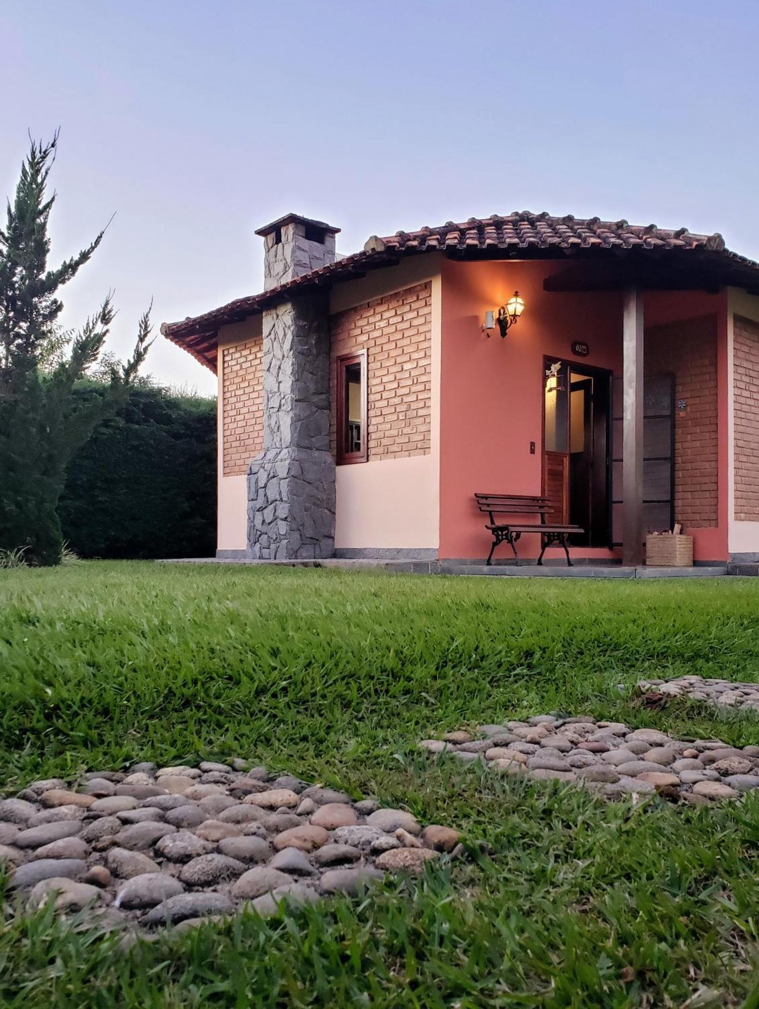 Pousada Vila Minas Itanhandu Bagian luar foto