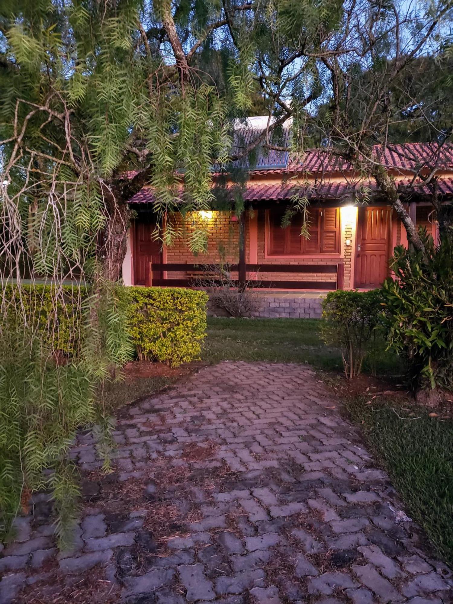 Pousada Vila Minas Itanhandu Bagian luar foto