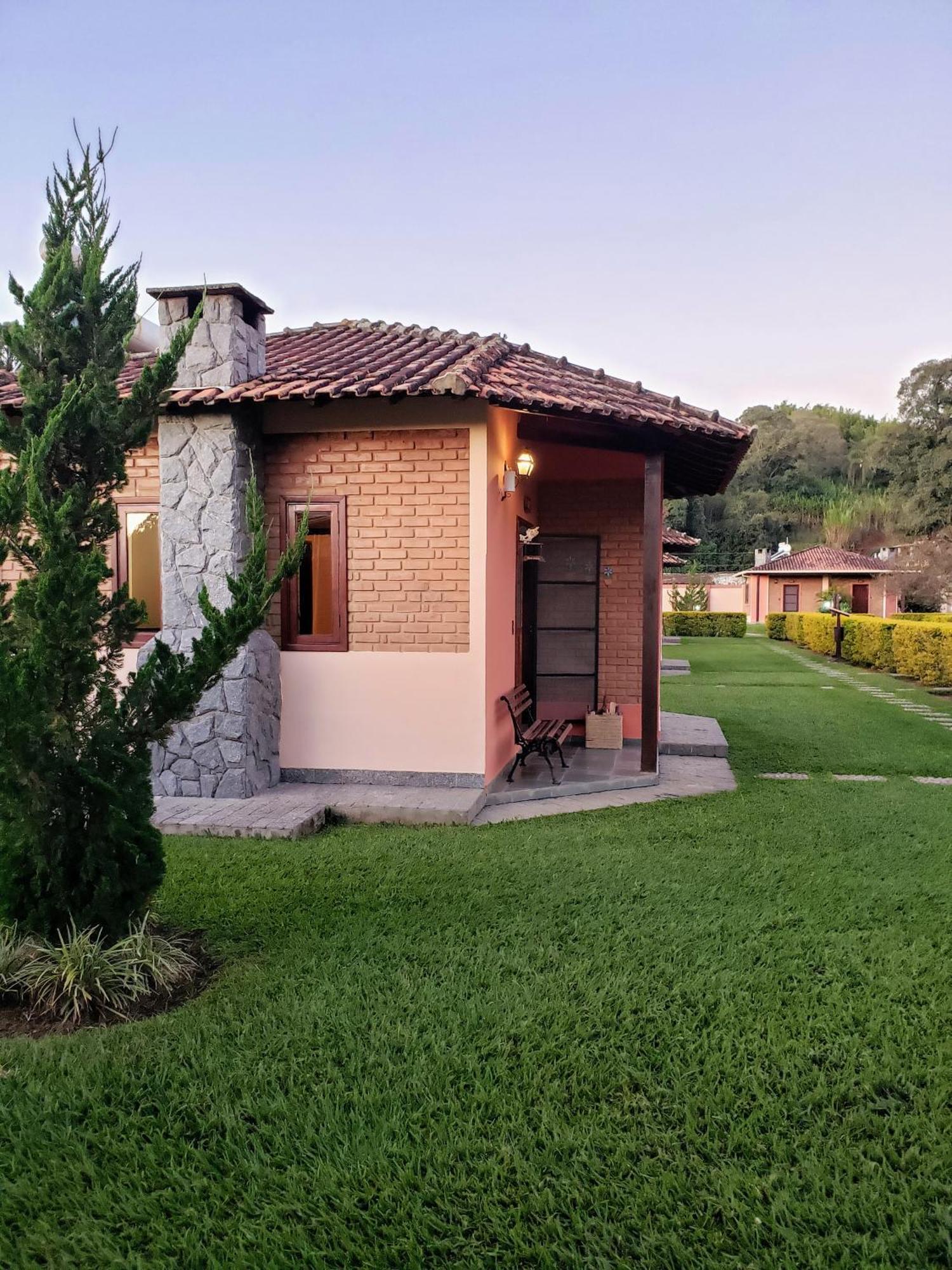 Pousada Vila Minas Itanhandu Bagian luar foto